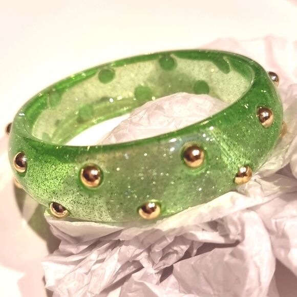 New FREE PEOPLE Pink Studded Resin Bangle Bracelet In Green - Picture 5 of 8